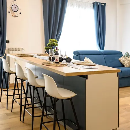 Nido Azzurro Luxury House Lejlighed Lido di Ostia